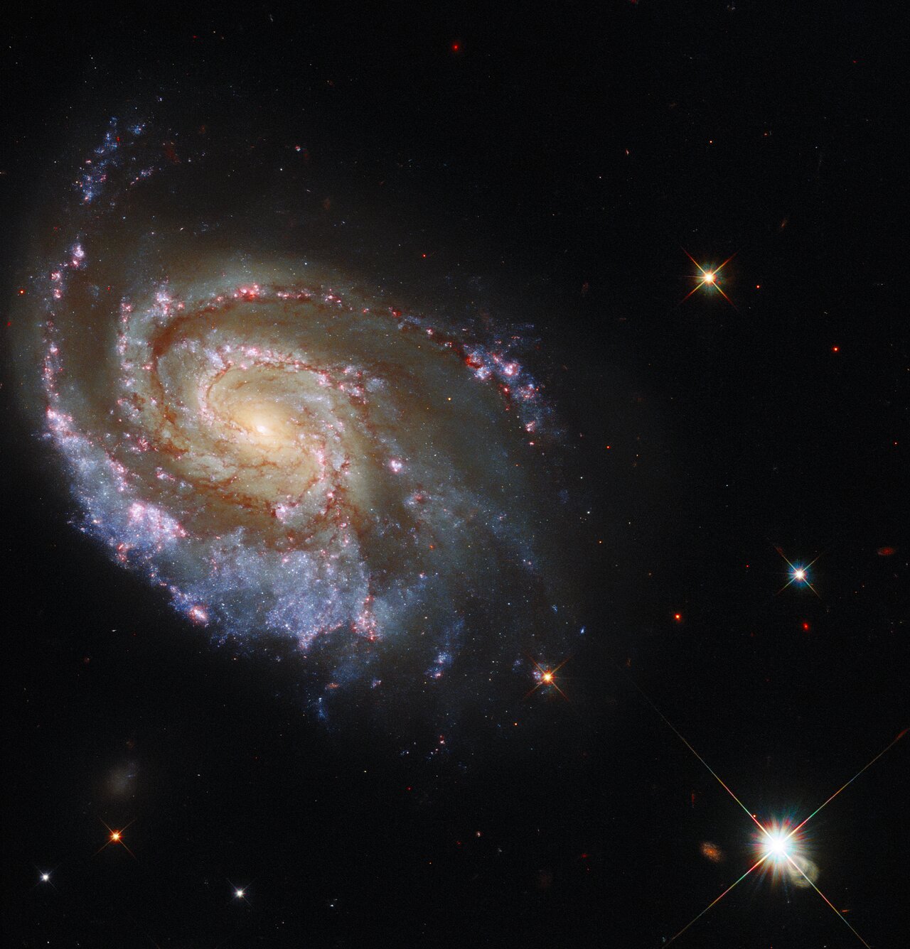 El telescopio Hubble busca las secuelas de una rara explosión de estrella doble (foto)